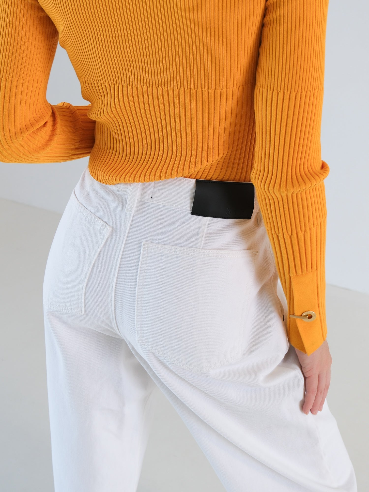 Classic Straight Denim Jeans, Size 27