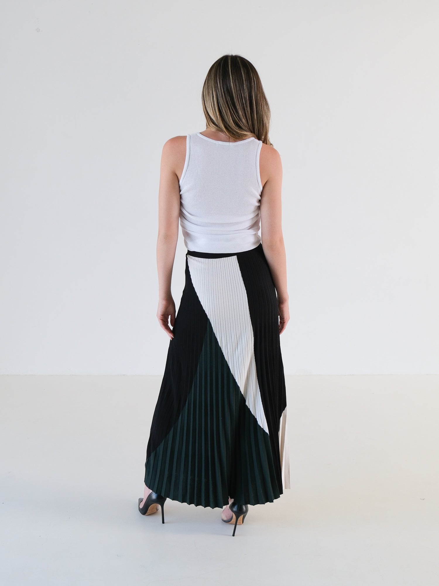 Pre-Fall 2017 Colourblock Knit Midi Skirt, Size M