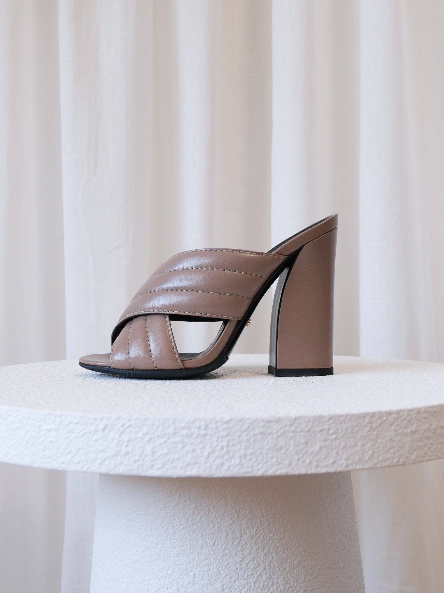 'Webby' Malaga Kid Leather Heels, Size 37