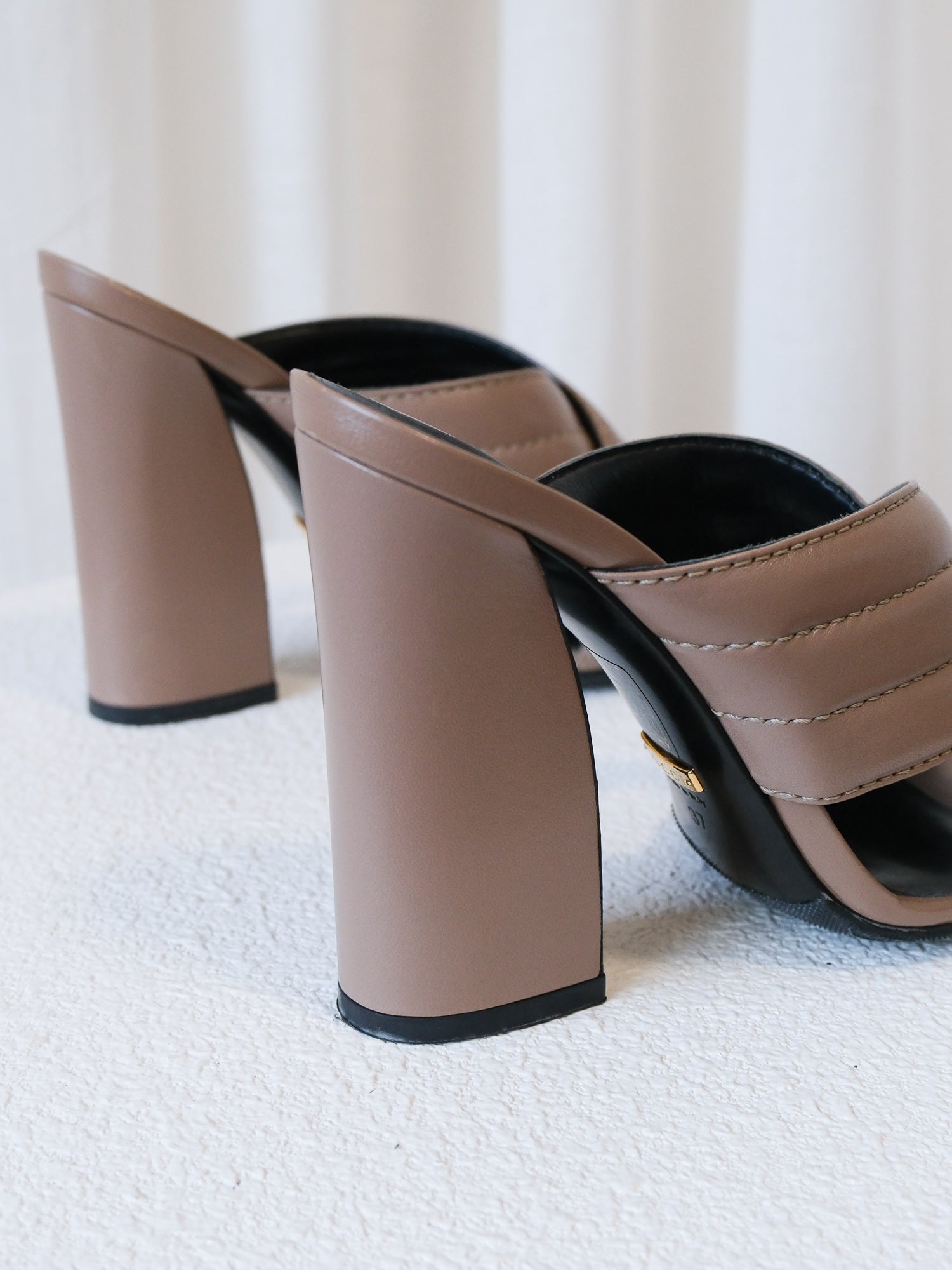 'Webby' Malaga Kid Leather Heels, Size 37