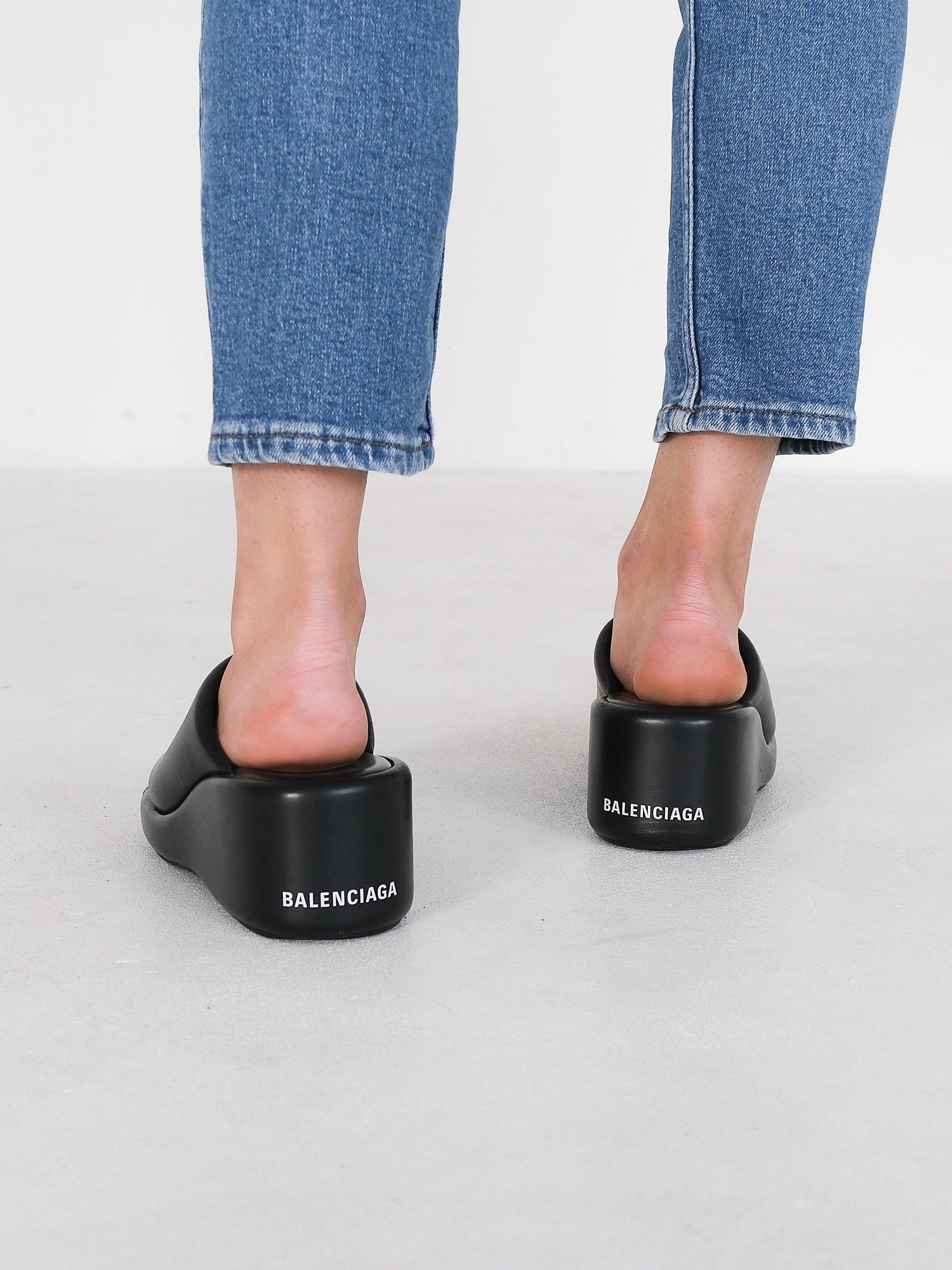 'Rise' Platform Leather Logo Sandals, Size 38