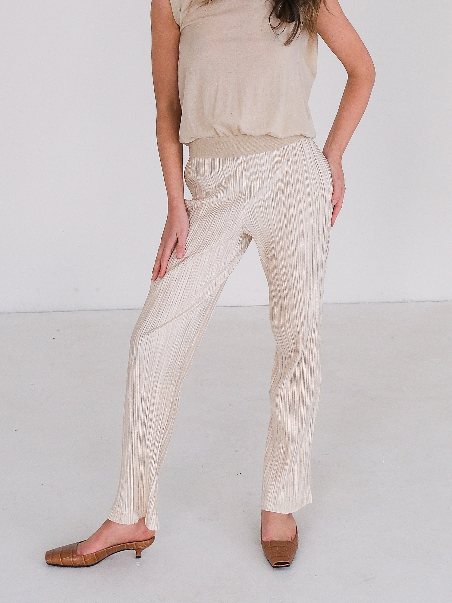 Vintage Pleated Straight Leg Pants, Size M