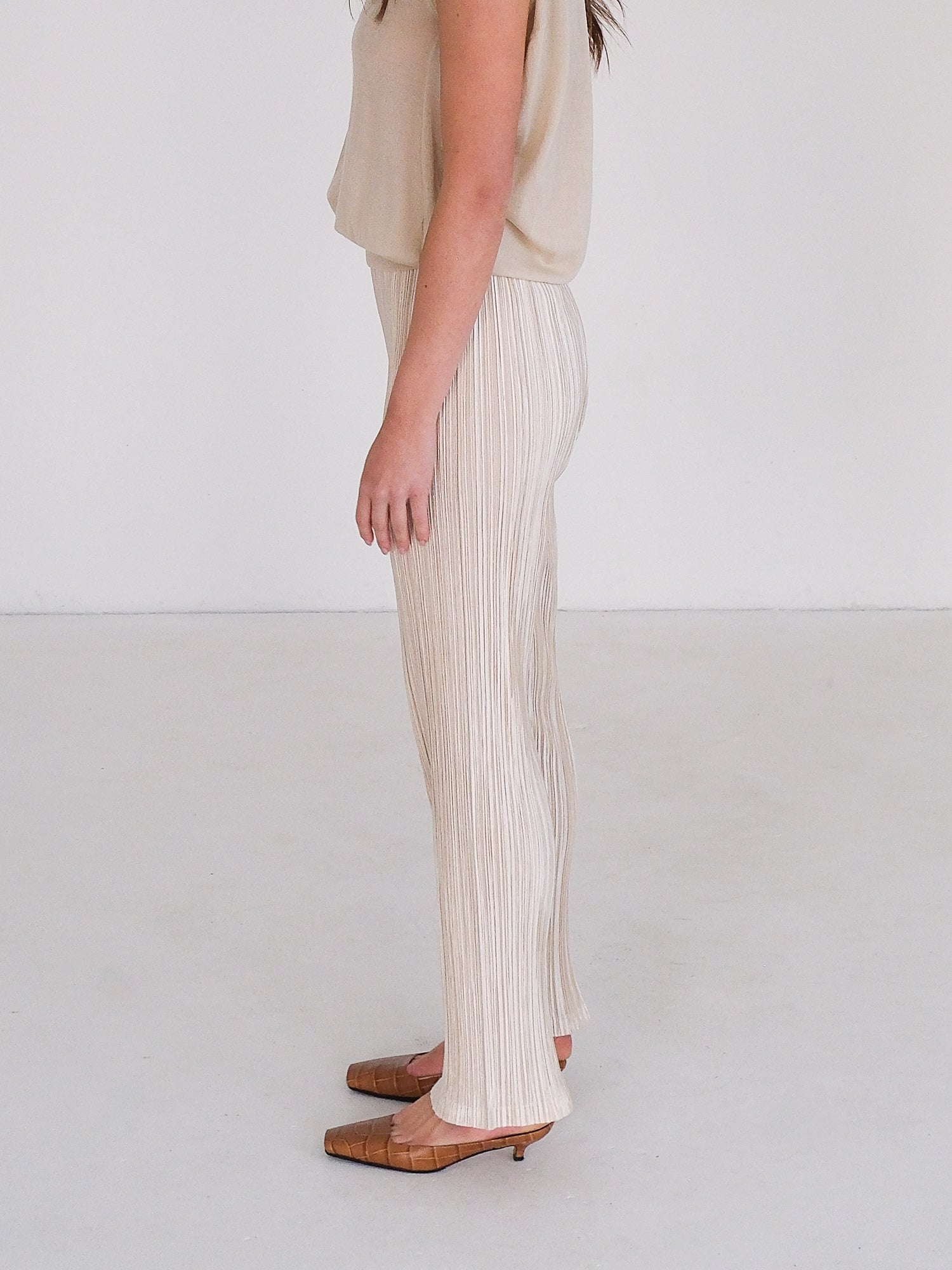 Vintage Pleated Straight Leg Pants, Size M