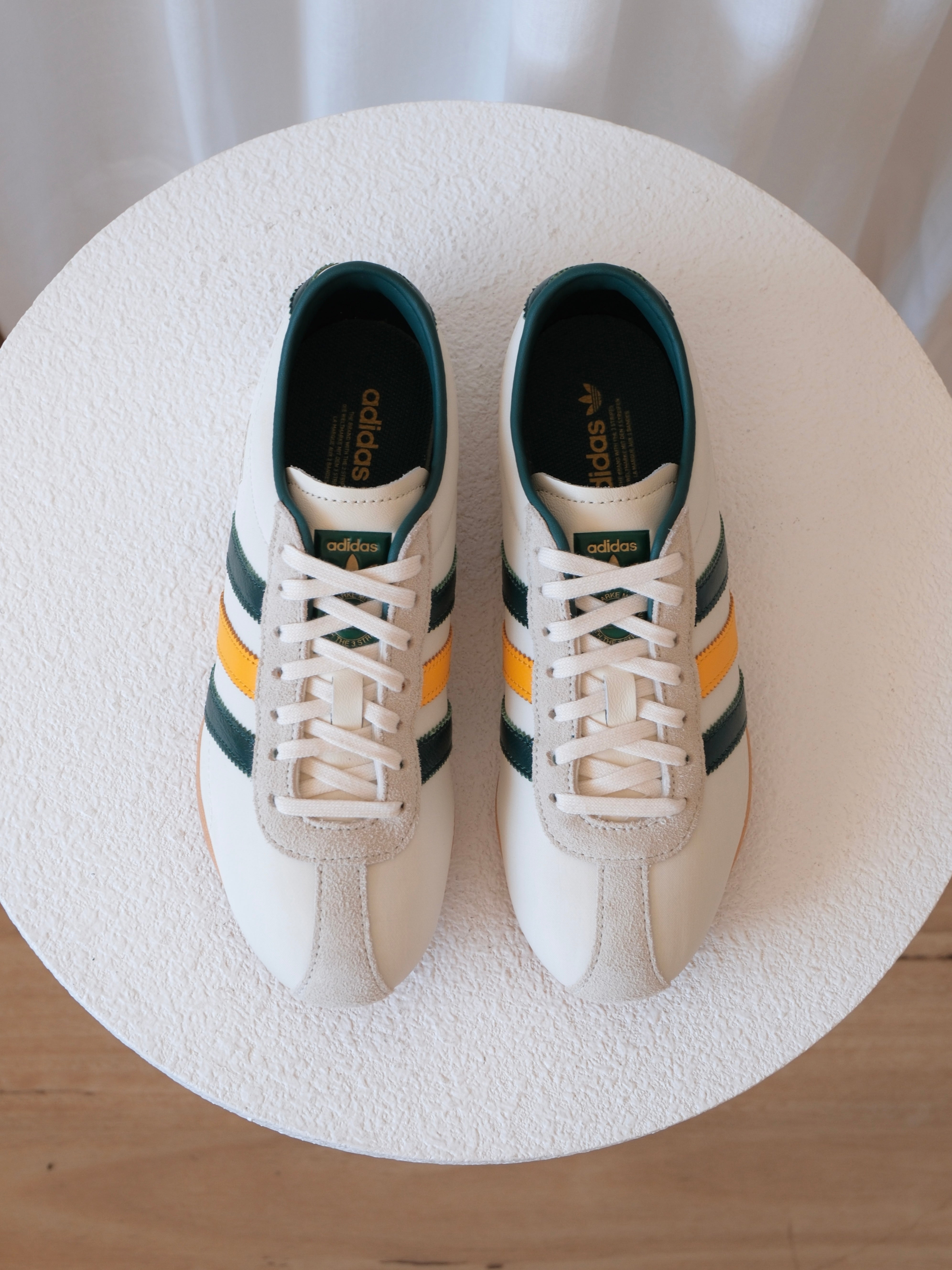 'Tokyo' Shoes, Size US M6 | W7